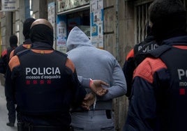 Los Mossos d'Esquadra detienen a un hombre por el robo de relojes valorados en 90.000 euros