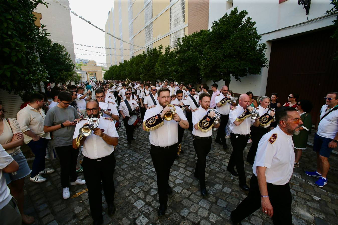 Procesión de María Auxiliadora de los Salesianos de la Trinidad