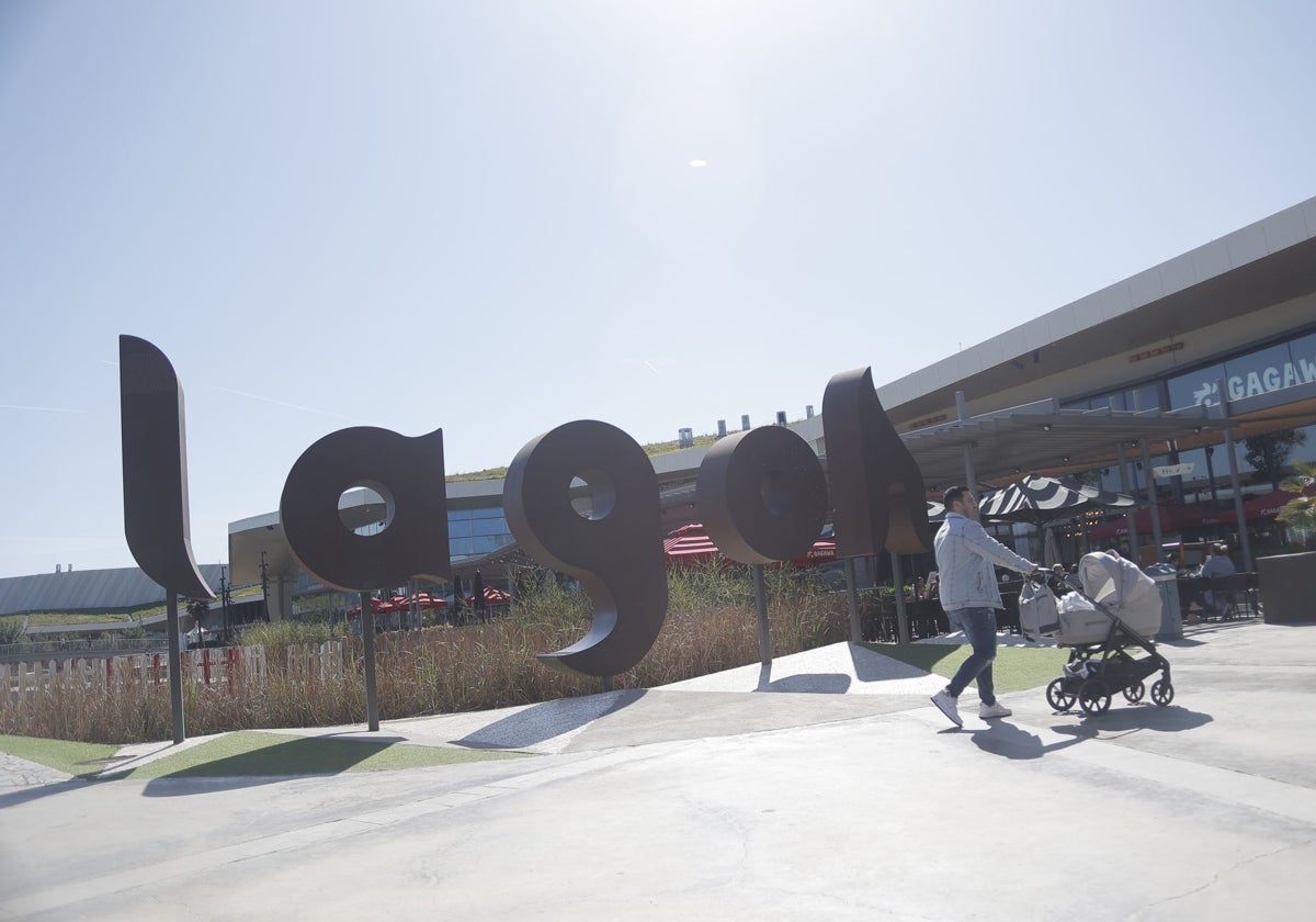 El centro comercial Lagoh contará con dos parcelas más de aparcamientos